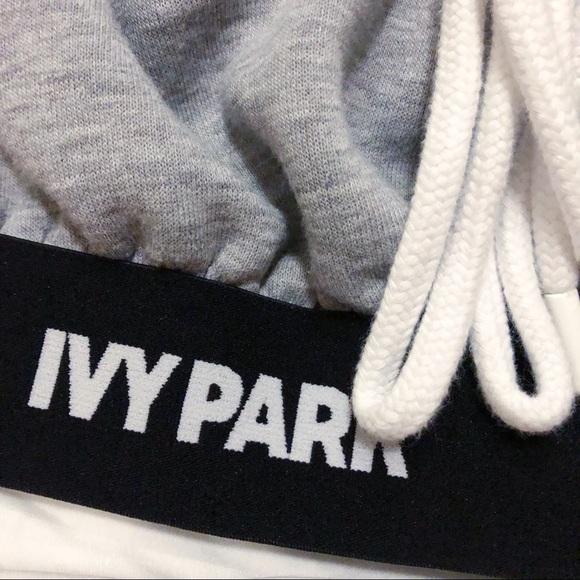 🚫SOLD🚫Ivy Park Bandeau - Picture 3 of 3